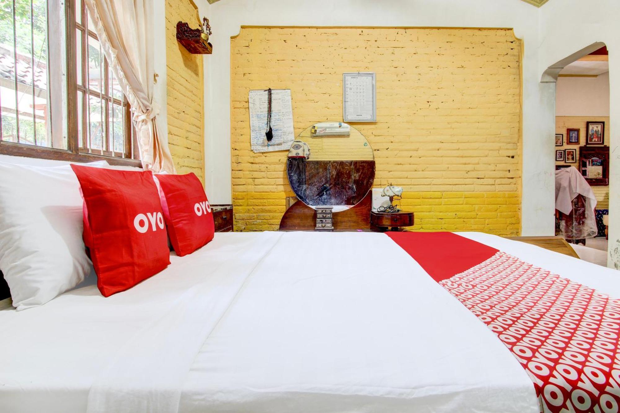Oyo 94000 Omah Citra Genia Homestay Ngaglik エクステリア 写真